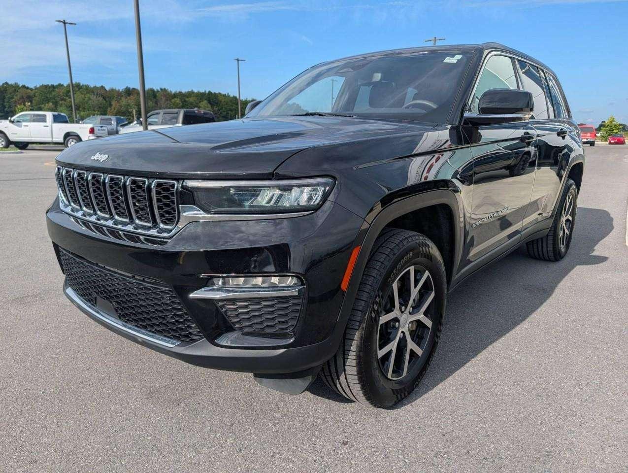 2024 Jeep Grand Cherokee Limited NO ACCIDENTS Photo