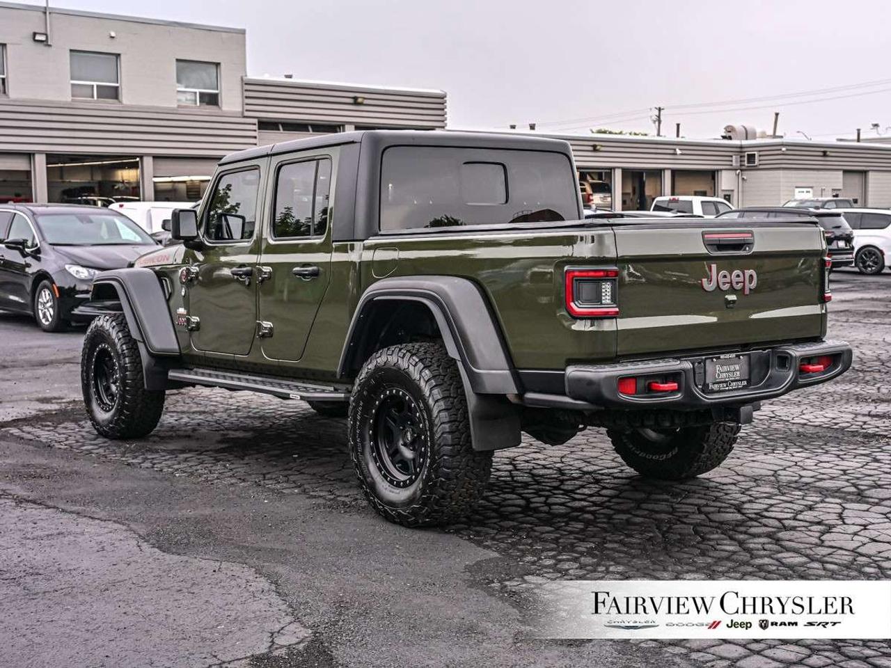 2023 Jeep Gladiator Rubicon 4x4 BIG WHEELS   HEATED SEATS   REMOTE START   LED LIGHTING   CARPLAY   TRAILER TOW   HARD TOP Photo