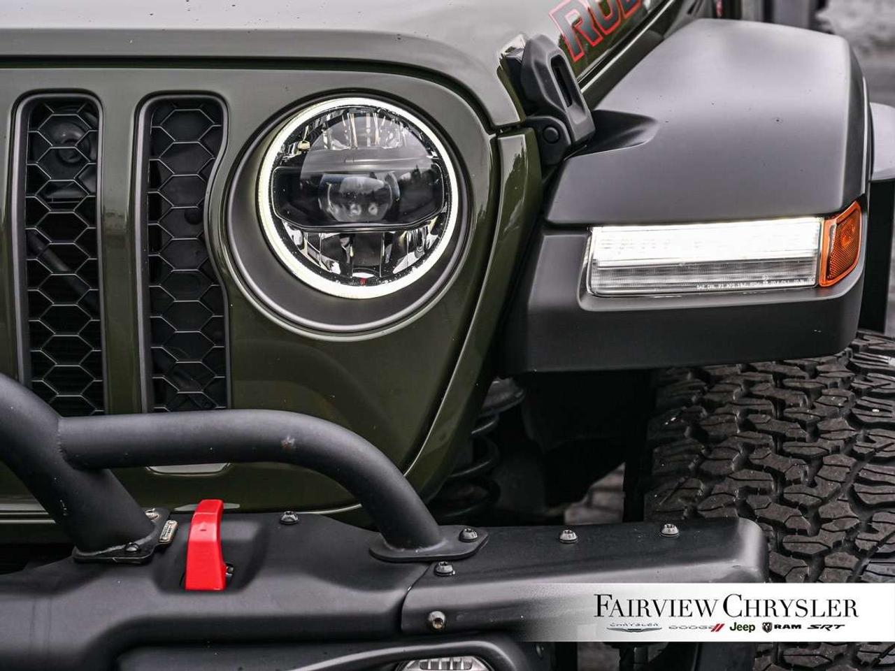 2023 Jeep Gladiator Rubicon 4x4 BIG WHEELS   HEATED SEATS   REMOTE START   LED LIGHTING   CARPLAY   TRAILER TOW   HARD TOP Photo