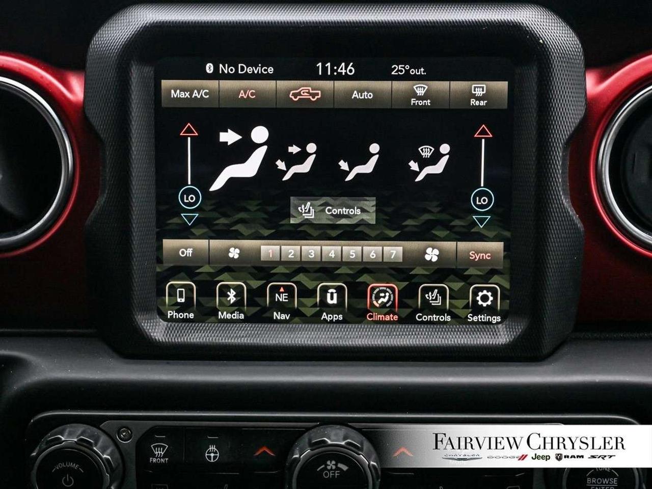 2023 Jeep Gladiator Rubicon 4x4 BIG WHEELS   HEATED SEATS   REMOTE START   LED LIGHTING   CARPLAY   TRAILER TOW   HARD TOP Photo