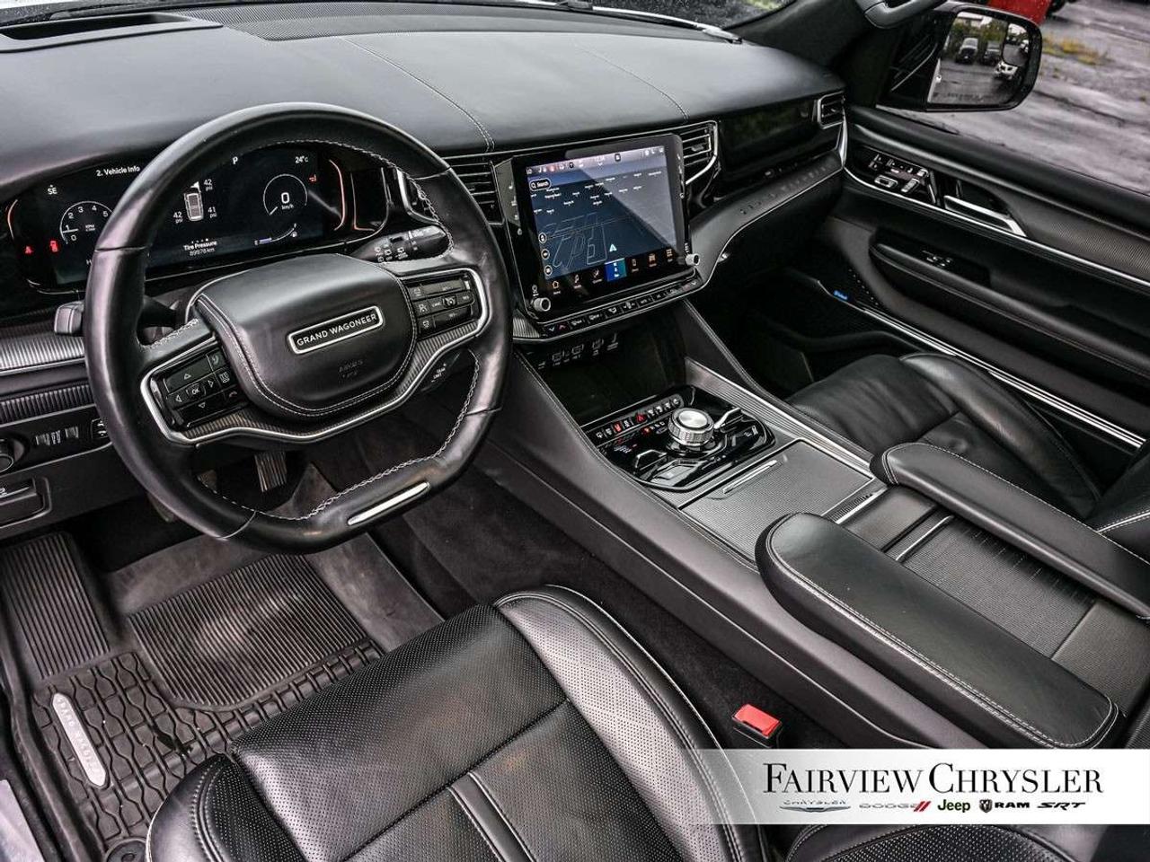 2023 Jeep Grand Wagoneer Series II Obsidian 4x4 6.4L HEMI   OBSIDIAN   SUNROOF   DUAL REAR SCREENS   LEATHER   NAVIGATION   APPLE CARPLAY Photo