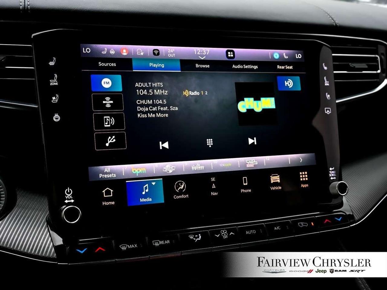 2023 Jeep Grand Wagoneer Series II Obsidian 4x4 6.4L HEMI   OBSIDIAN   SUNROOF   DUAL REAR SCREENS   LEATHER   NAVIGATION   APPLE CARPLAY Photo