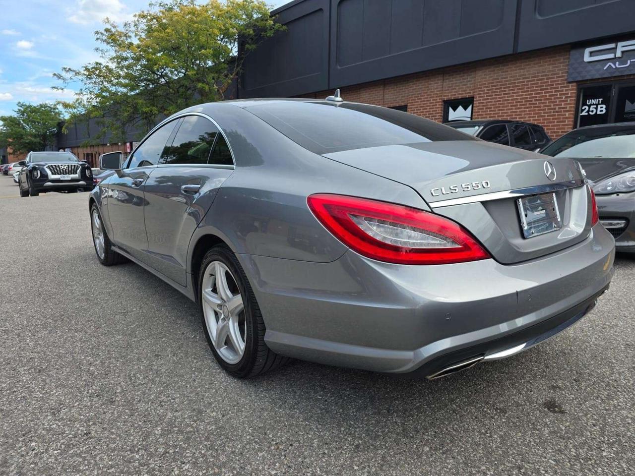 2012 Mercedes-Benz Others 4dr Sdn CLS 550 4MATIC Photo