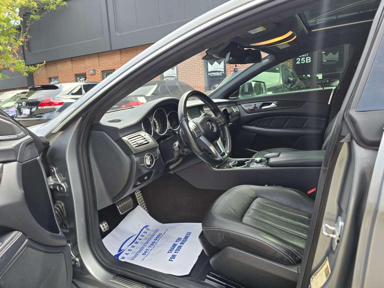 2012 Mercedes-Benz Others 4dr Sdn CLS 550 4MATIC Photo