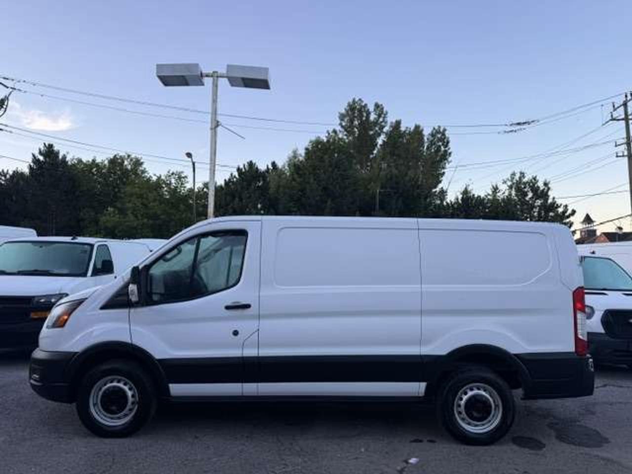 2021 Ford Transit Shelving, Divider, Certified. Photo