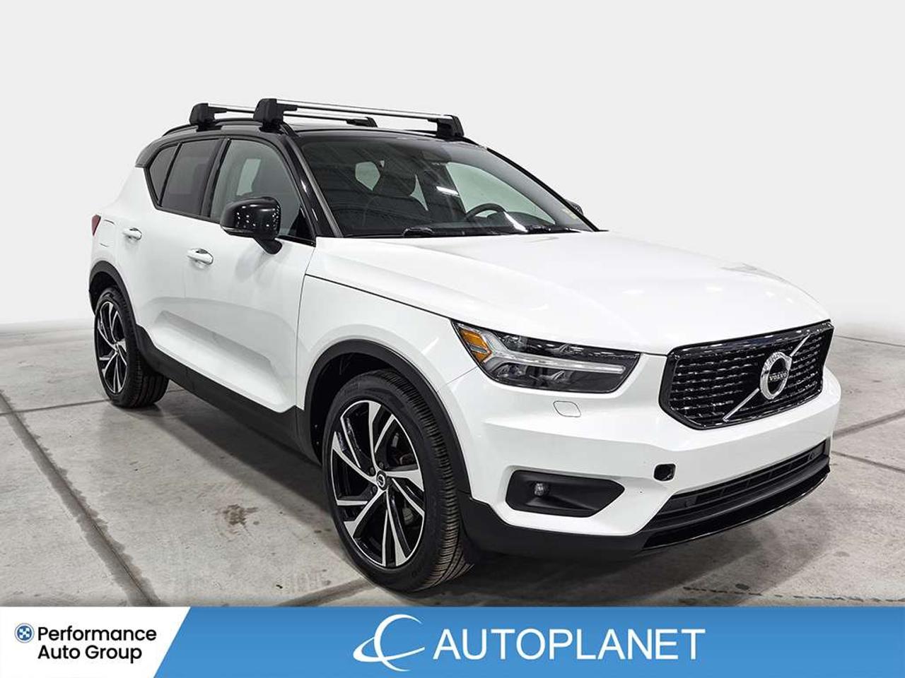 2020 Volvo XC40 R-Design AWD, Pano Roof, Apple CarPlay,Back Up Cam Photo
