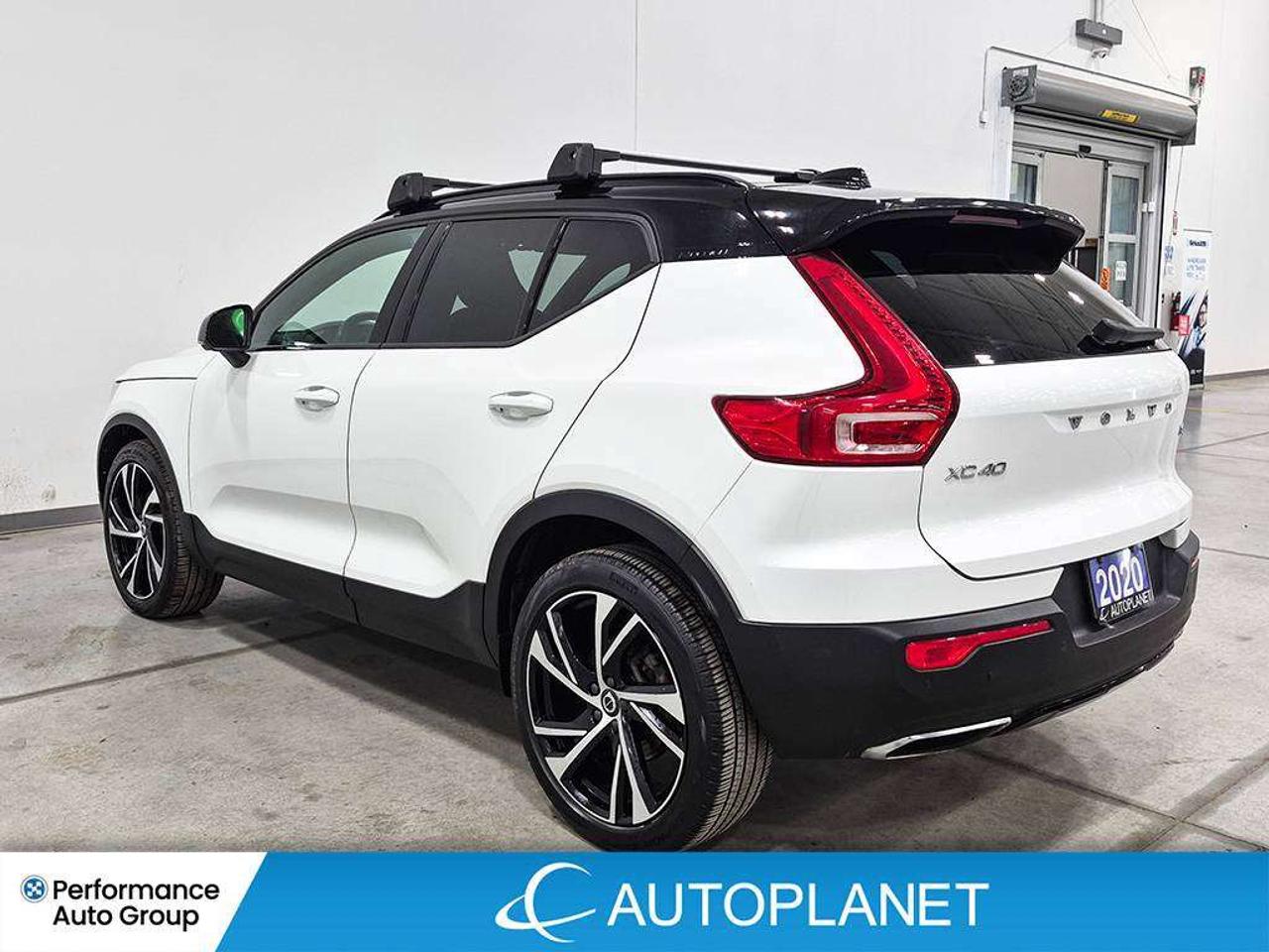 2020 Volvo XC40 R-Design AWD, Pano Roof, Apple CarPlay,Back Up Cam Photo