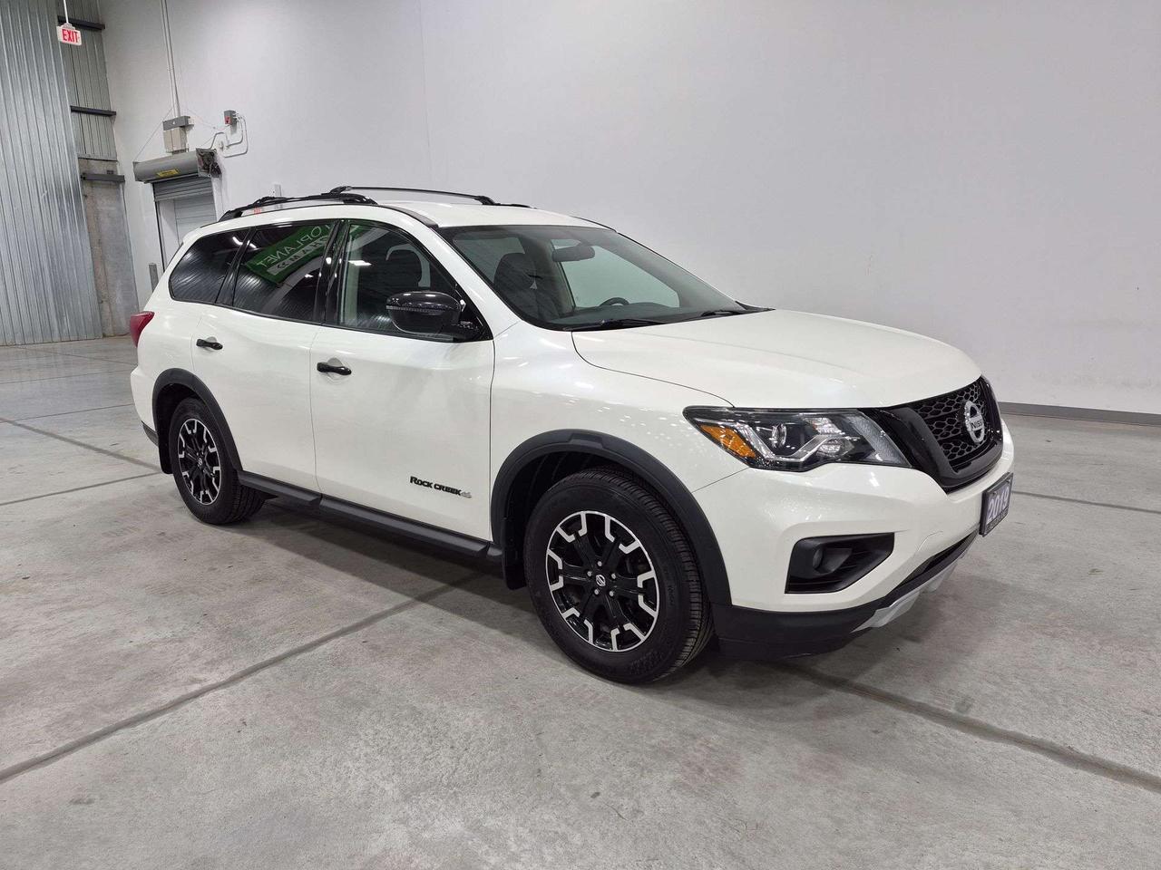 2019 Nissan Pathfinder SV Rockcreek AWD, 7-Seater, Navi, Back Up Cam! Photo2
