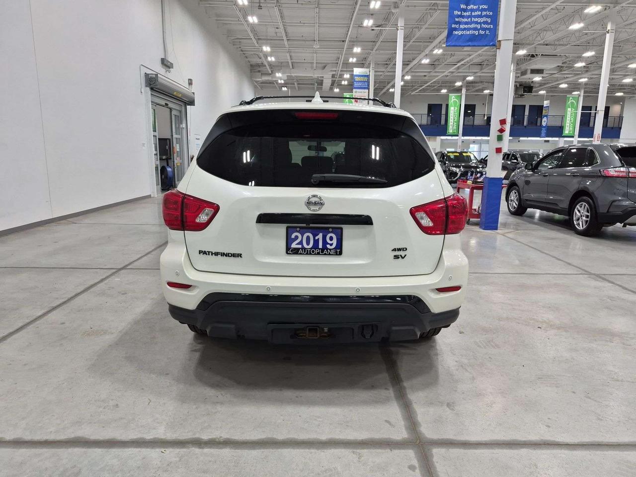 2019 Nissan Pathfinder SV Rockcreek AWD, 7-Seater, Navi, Back Up Cam! Photo