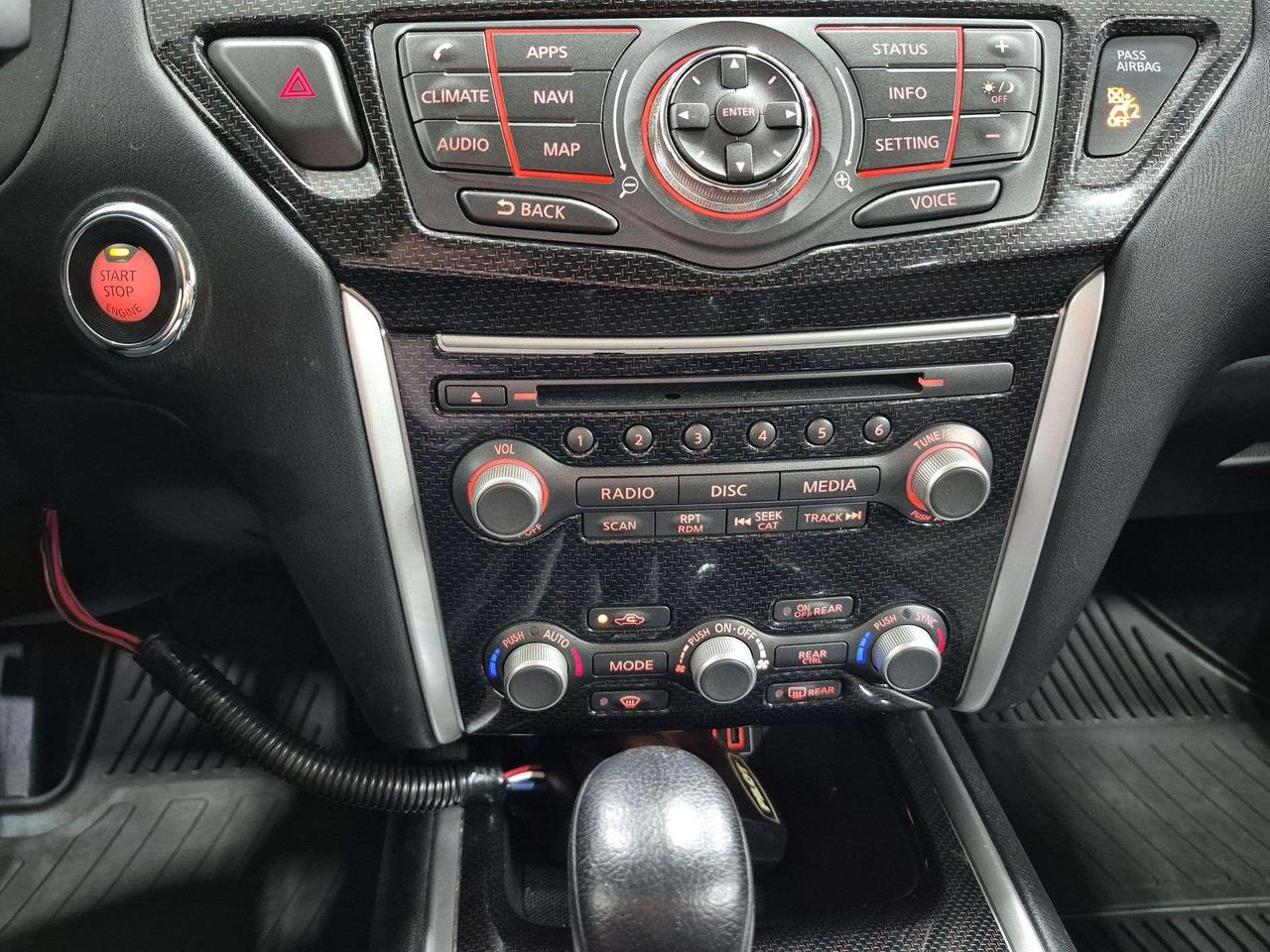 2019 Nissan Pathfinder SV Rockcreek AWD, 7-Seater, Navi, Back Up Cam! Photo