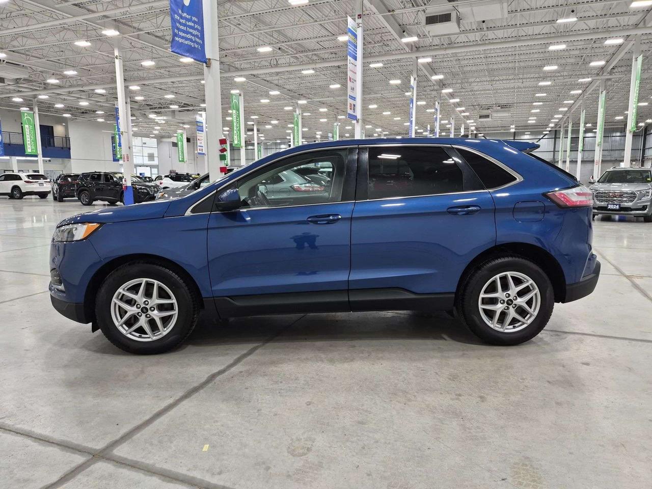 2024 Ford Edge SEL AWD, Back Up Cam, Apple CarPlay! Photo