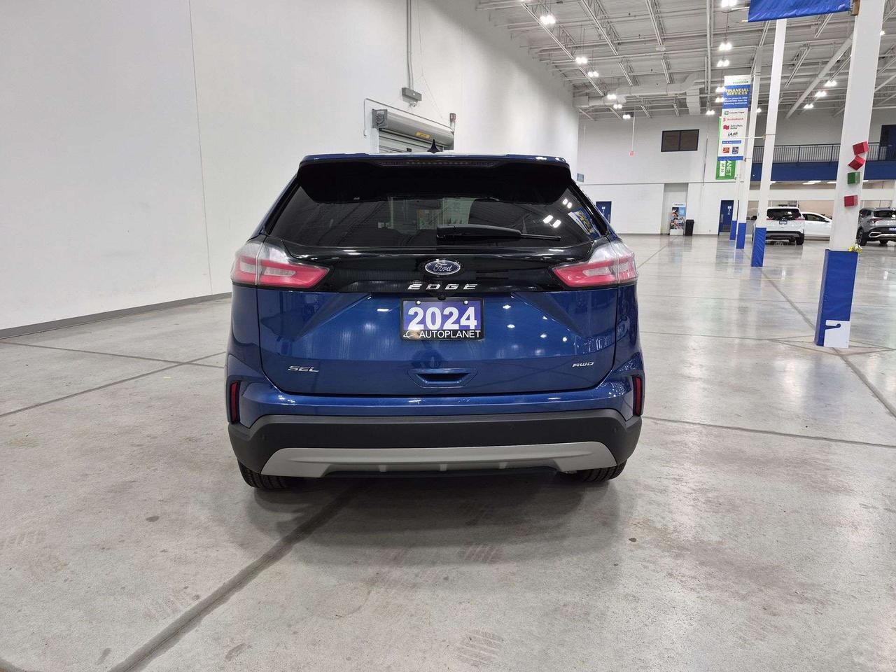 2024 Ford Edge SEL AWD, Back Up Cam, Apple CarPlay! Photo
