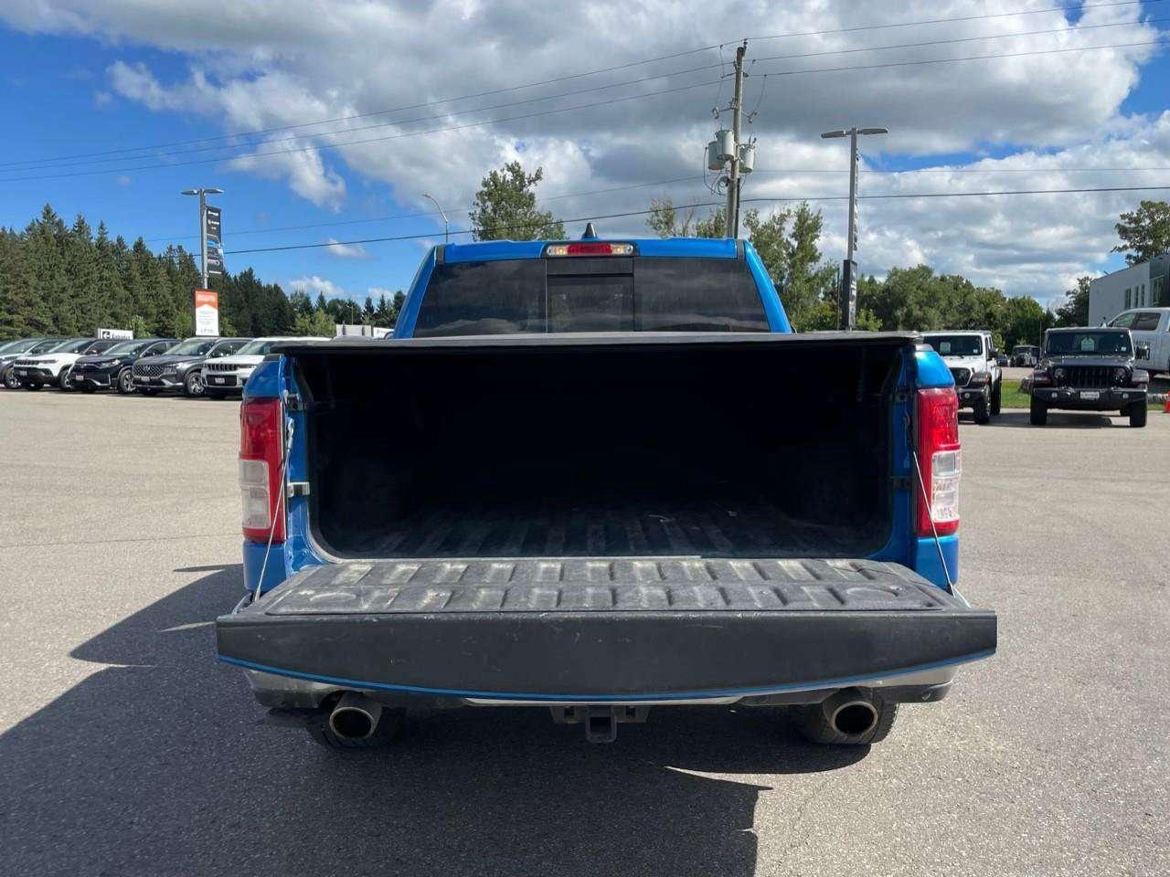 2022 RAM 1500 5.7 L V8 HEMI   ALPINE AUDIO   NAV Photo3