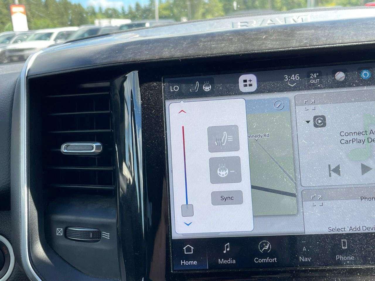 2022 RAM 1500 5.7 L V8 HEMI   ALPINE AUDIO   NAV Photo