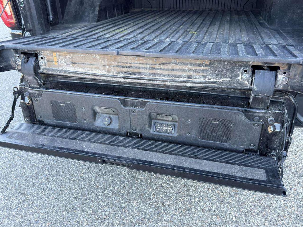 2022 GMC Sierra 1500 4WD Crew Cab 147  Denali Photo