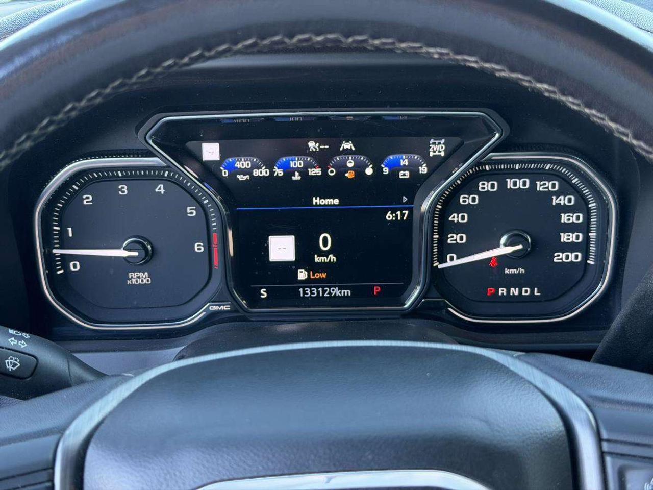 2022 GMC Sierra 1500 4WD Crew Cab 147  Denali Photo
