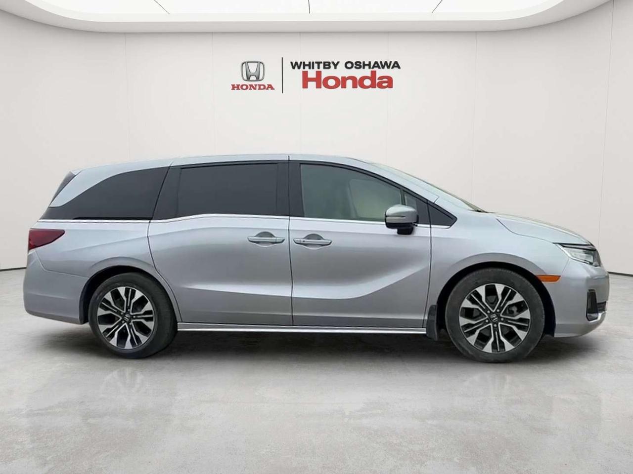 2025 Honda Odyssey Touring Photo