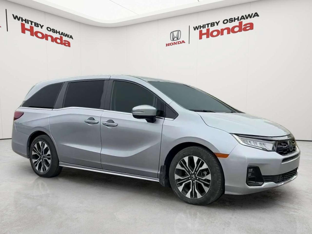 2025 Honda Odyssey Touring Photo
