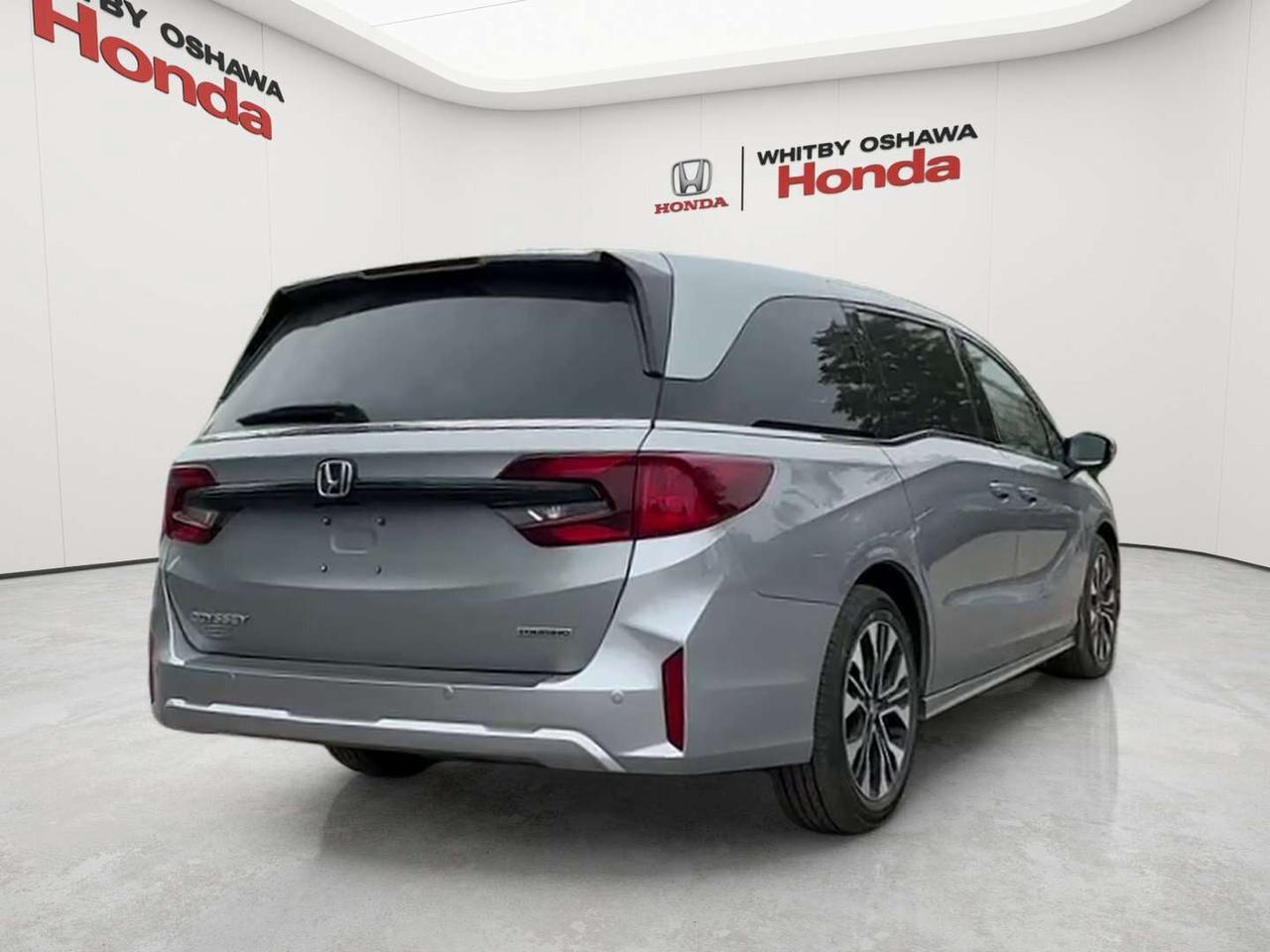 2025 Honda Odyssey Touring Photo