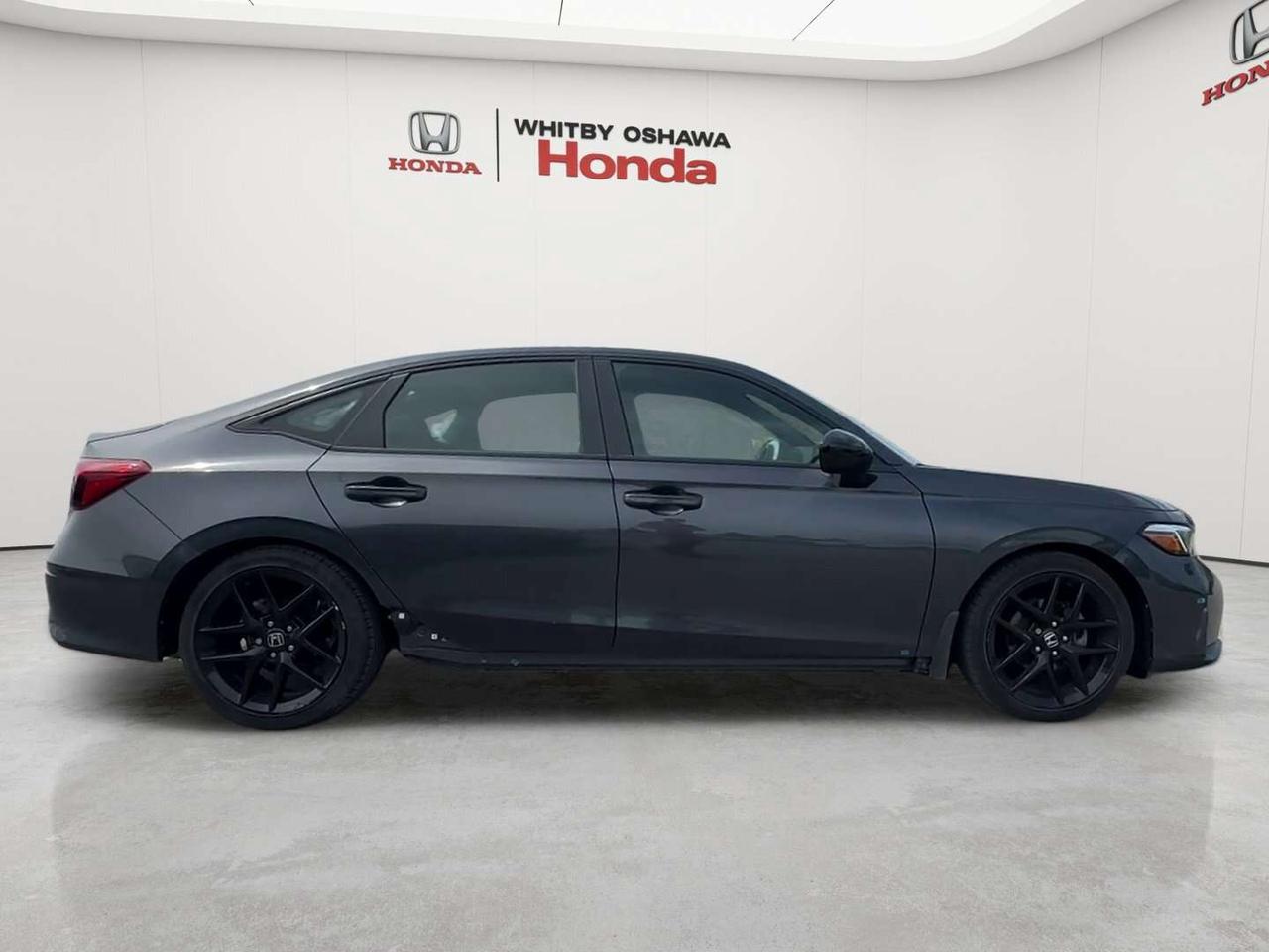 2025 Honda Civic Sport Photo
