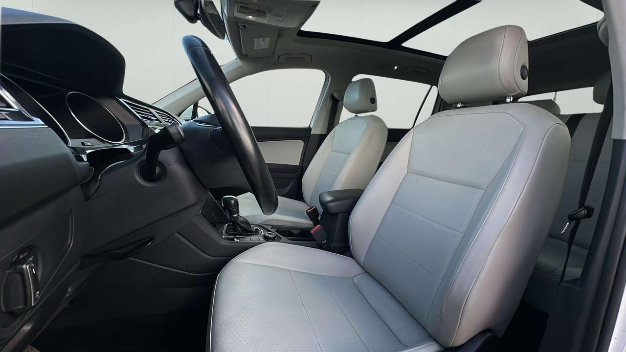 2018 Volkswagen Tiguan COMFORTLINE Photo