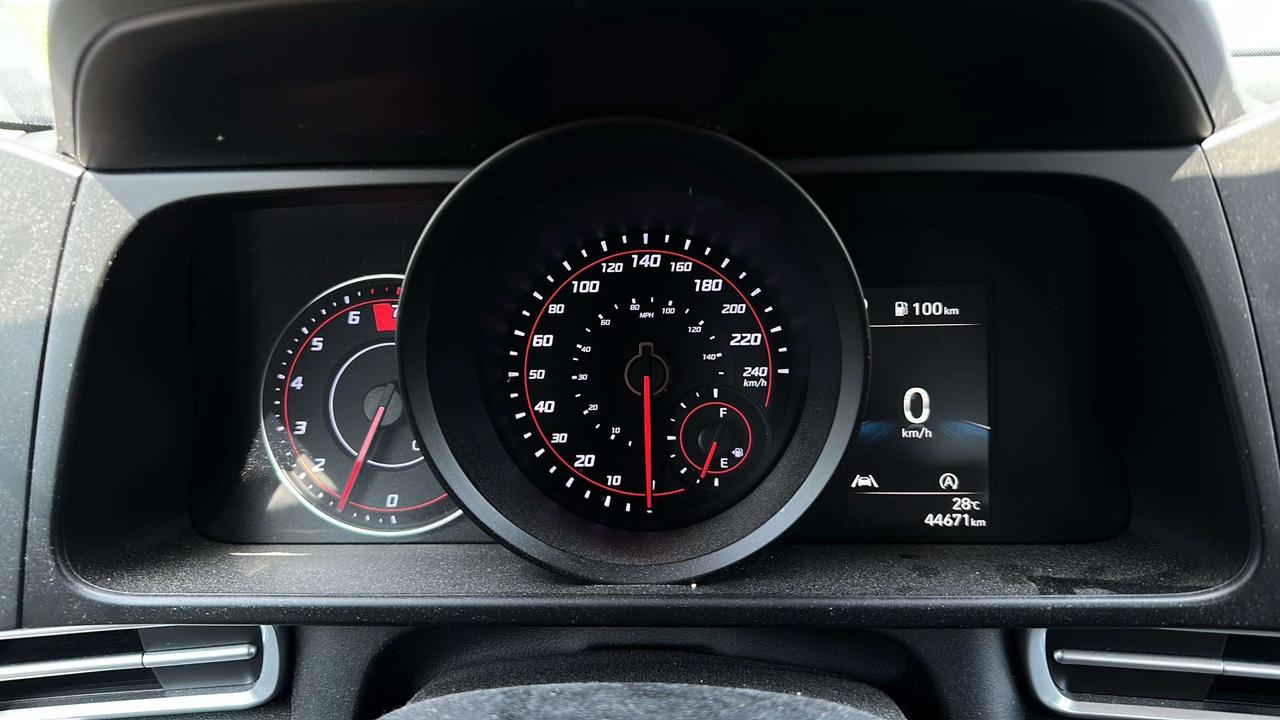 2023 Hyundai Elantra Essential Photo