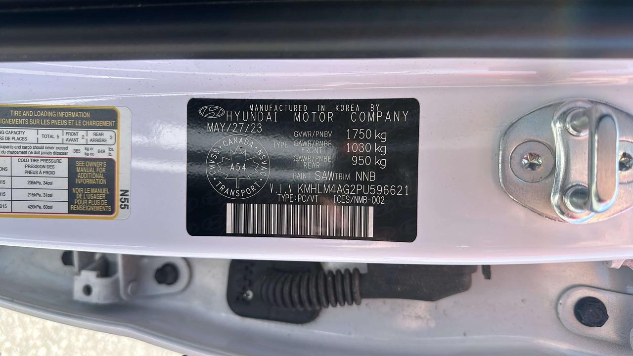 2023 Hyundai Elantra Essential Photo