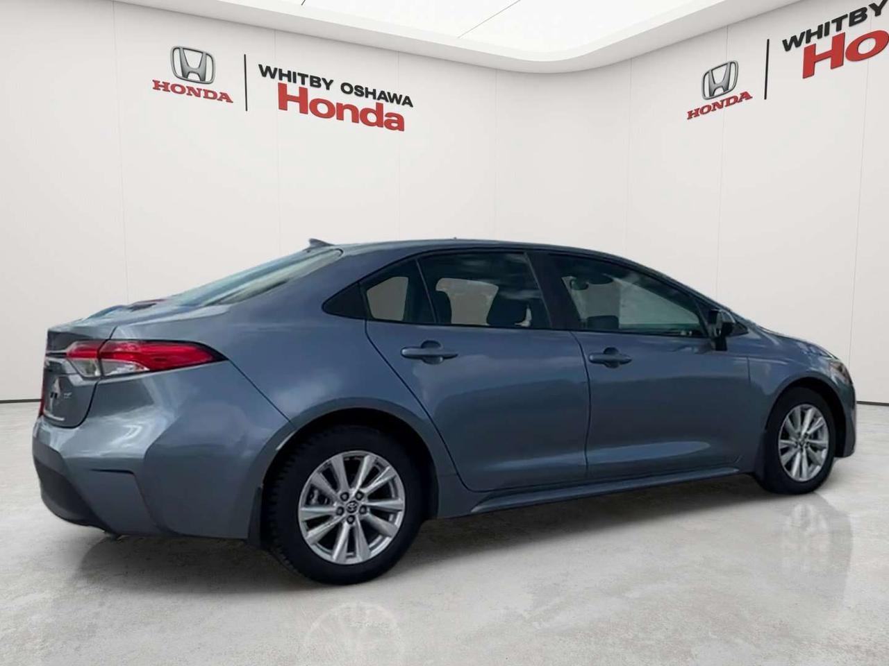 2025 Toyota Corolla LE Photo
