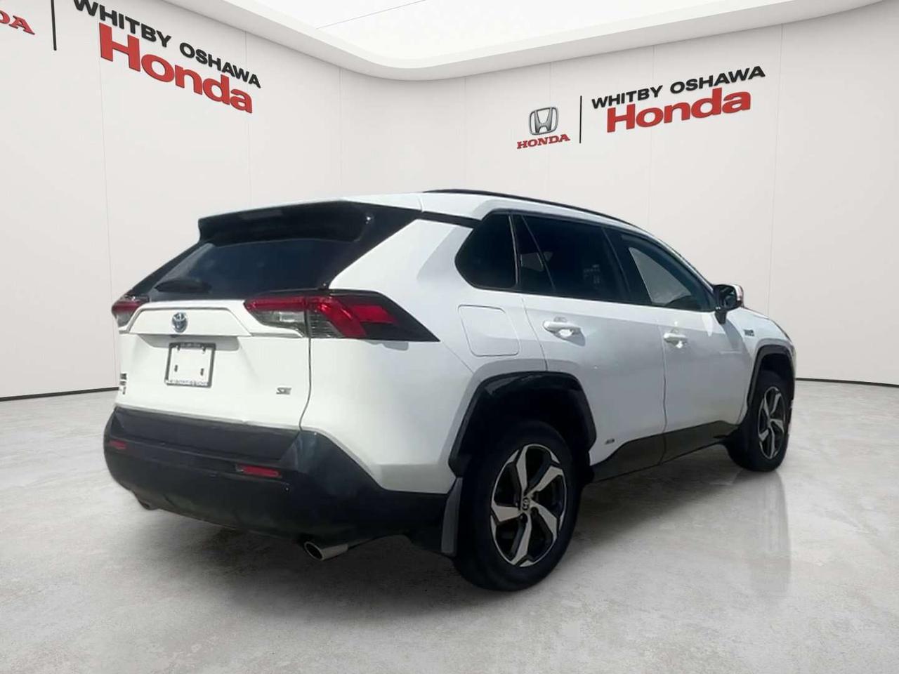 2024 Toyota RAV4 Prime SE Photo