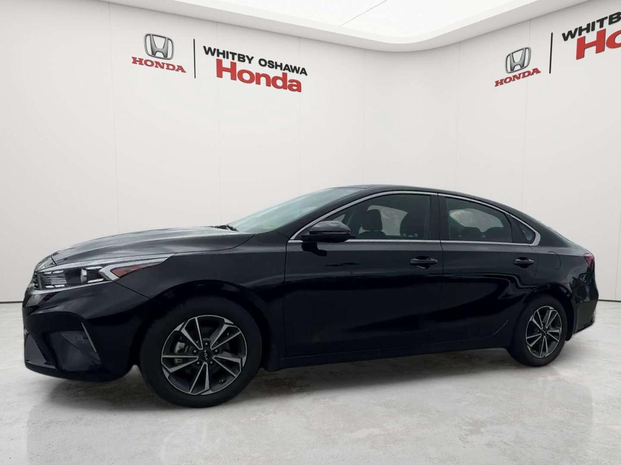 2023 Kia Forte EX Photo