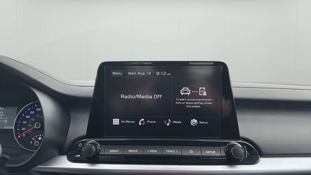 2023 Kia Forte EX Photo