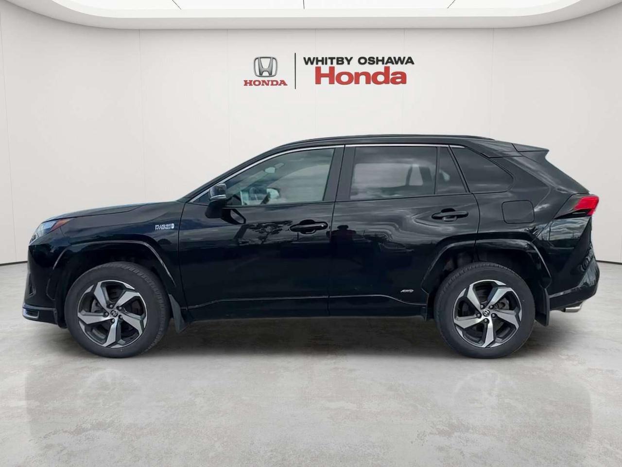 2024 Toyota RAV4 Prime SE Photo