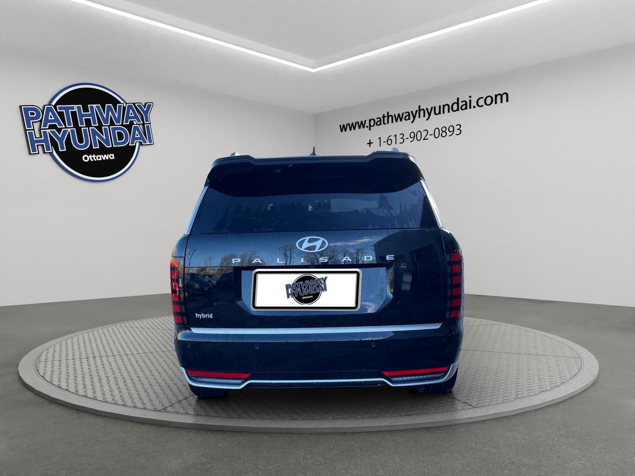 2027 Hyundai Palisade Hybrid Ultimate Calligraphy Night Photo