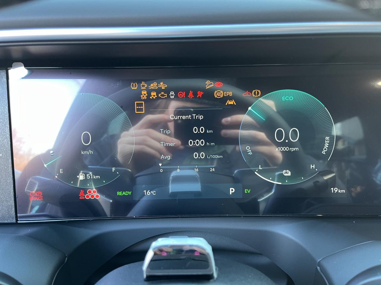 2027 Hyundai Palisade Hybrid Ultimate Calligraphy Night Photo