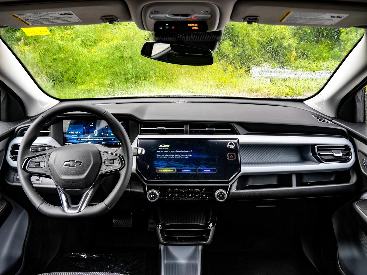 2027 Chevrolet Bolt LT Photo