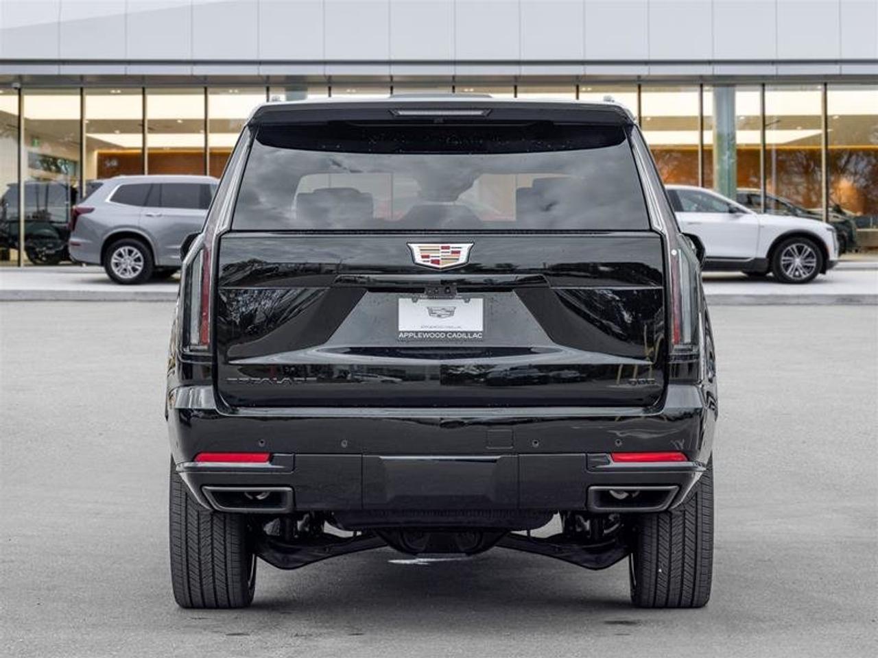 2026 Cadillac Escalade Platinum Sport Photo