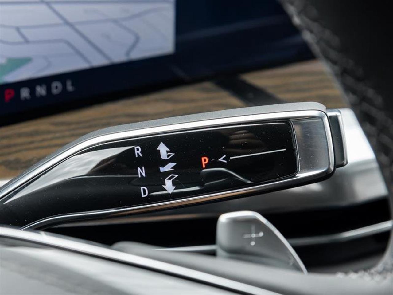 2026 Cadillac Escalade Platinum Sport Photo