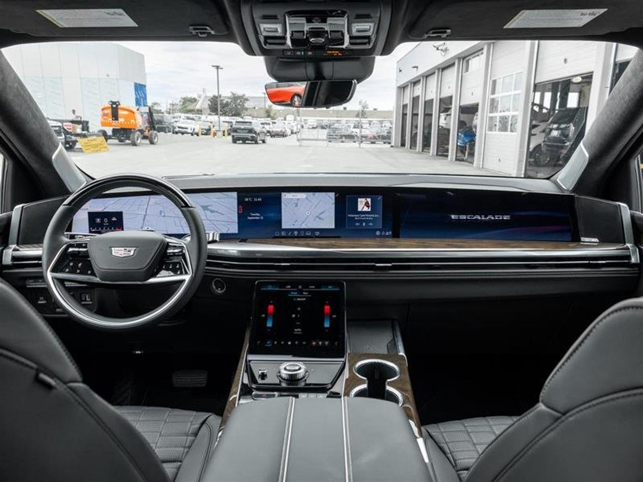 2026 Cadillac Escalade Platinum Sport Photo
