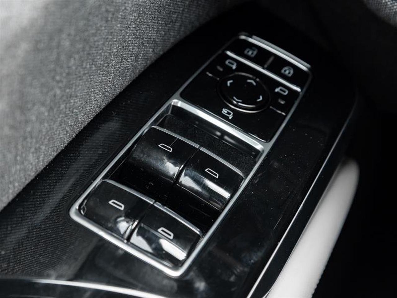 2026 Cadillac Escalade Platinum Sport Photo