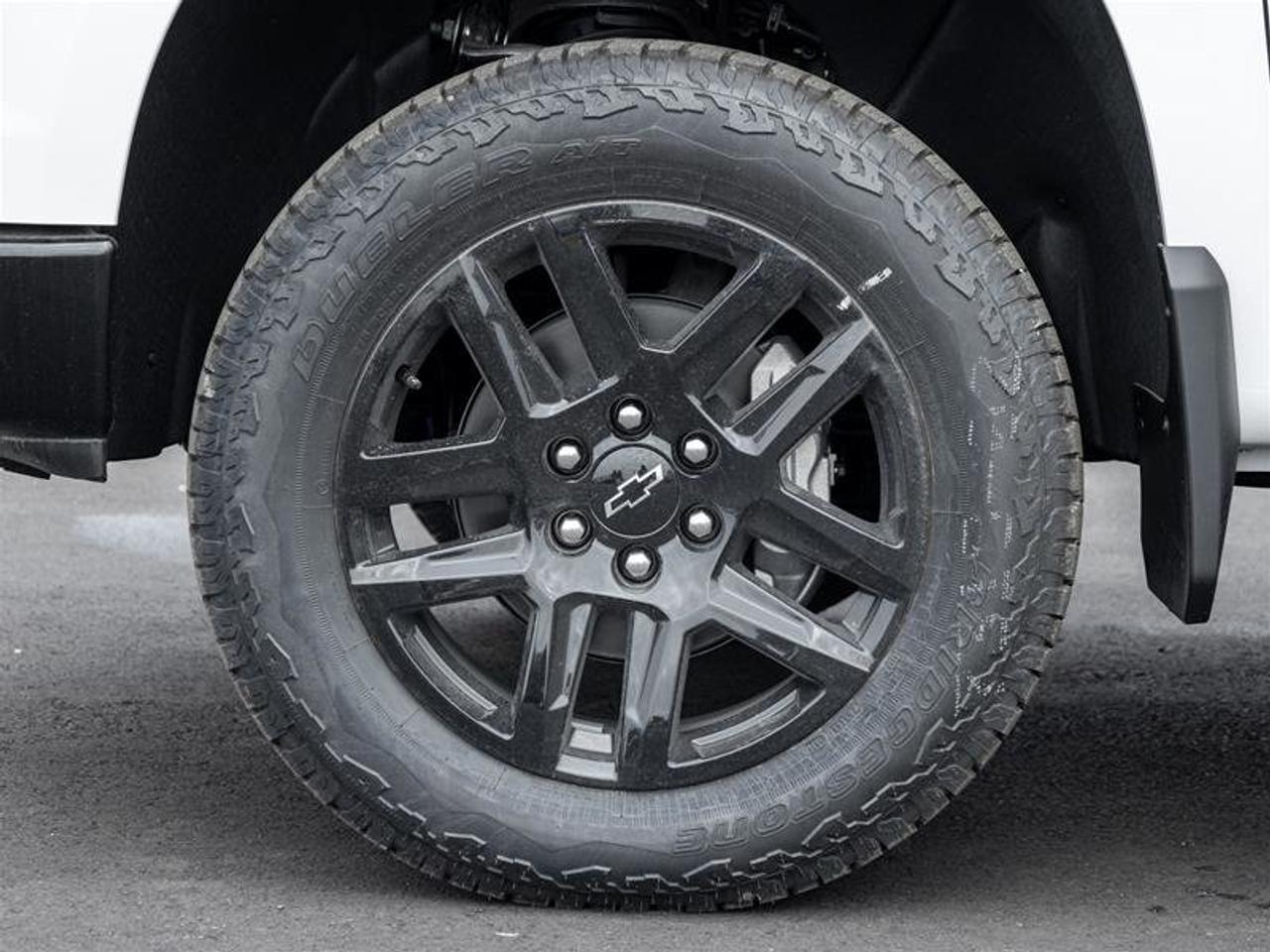 2026 Chevrolet Silverado 1500 LT Trail Boss Photo3