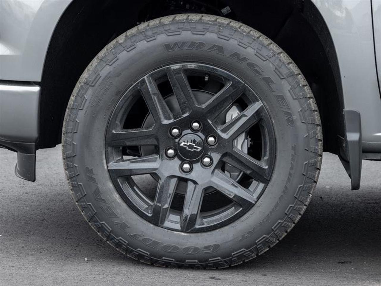 2026 Chevrolet Silverado 1500 RST Photo