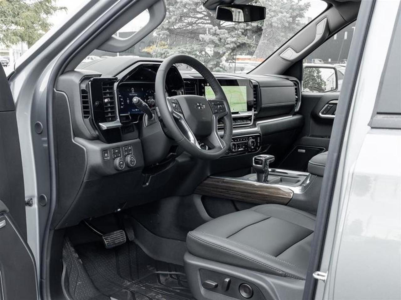 2026 Chevrolet Silverado 1500 RST Photo