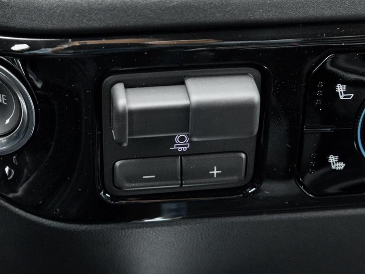 2026 Chevrolet Silverado 1500 RST Photo