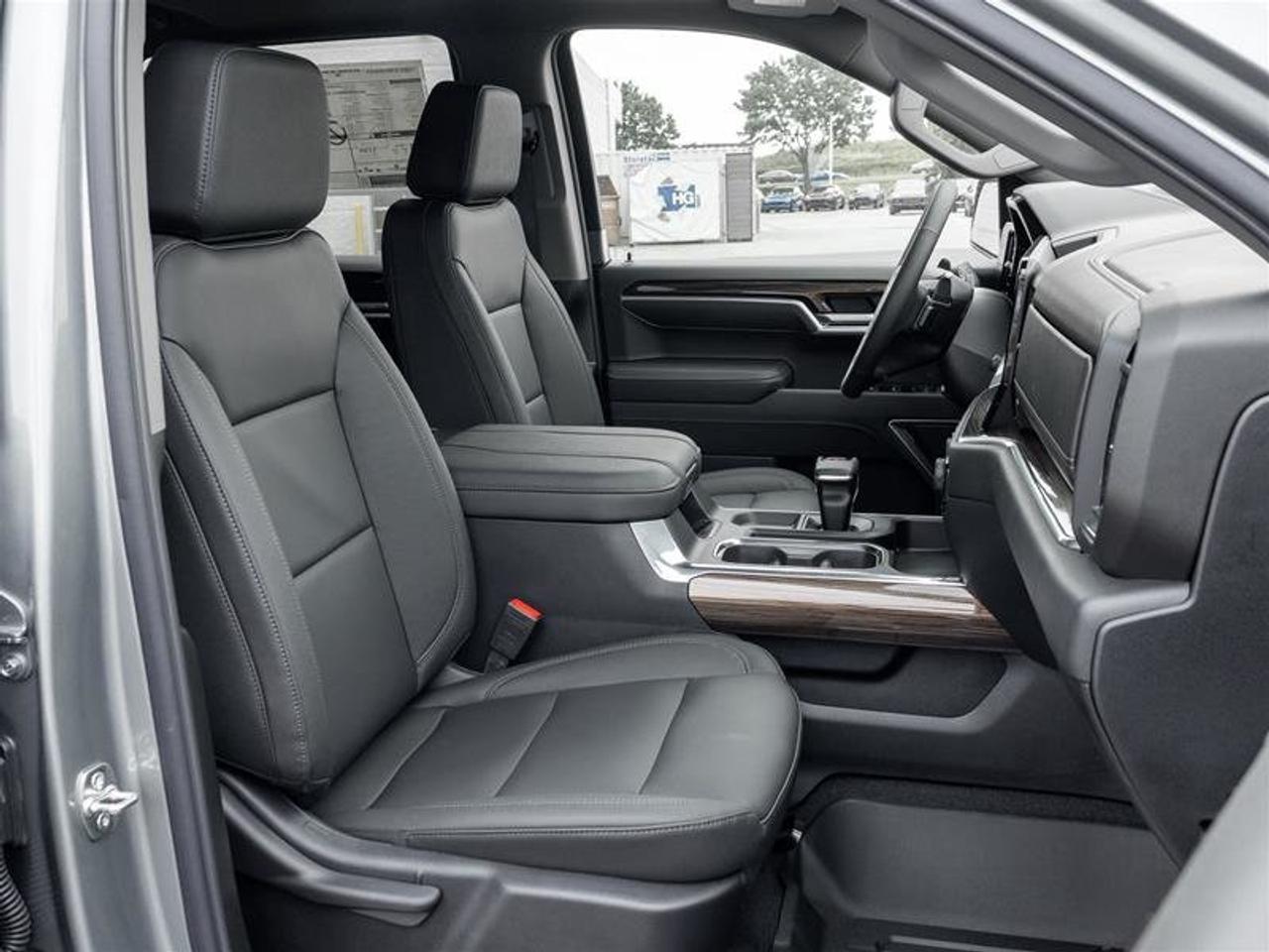 2026 Chevrolet Silverado 1500 RST Photo