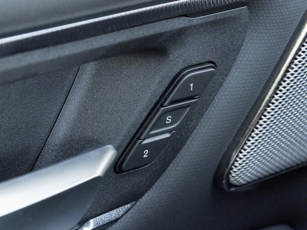 2027 RAM 1500 SPORT Photo