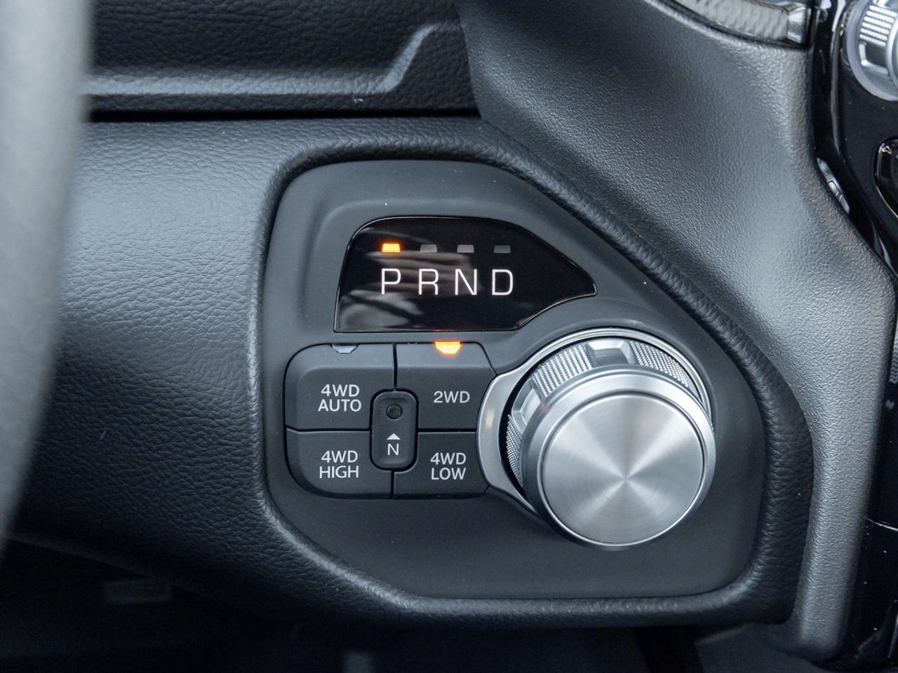 2027 RAM 1500 SPORT Photo