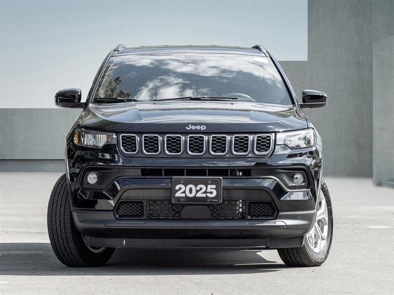 2025 Jeep Compass NORTH 4X4 Photo5