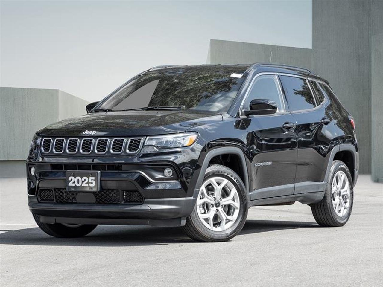 2025 Jeep Compass NORTH 4X4 Photo