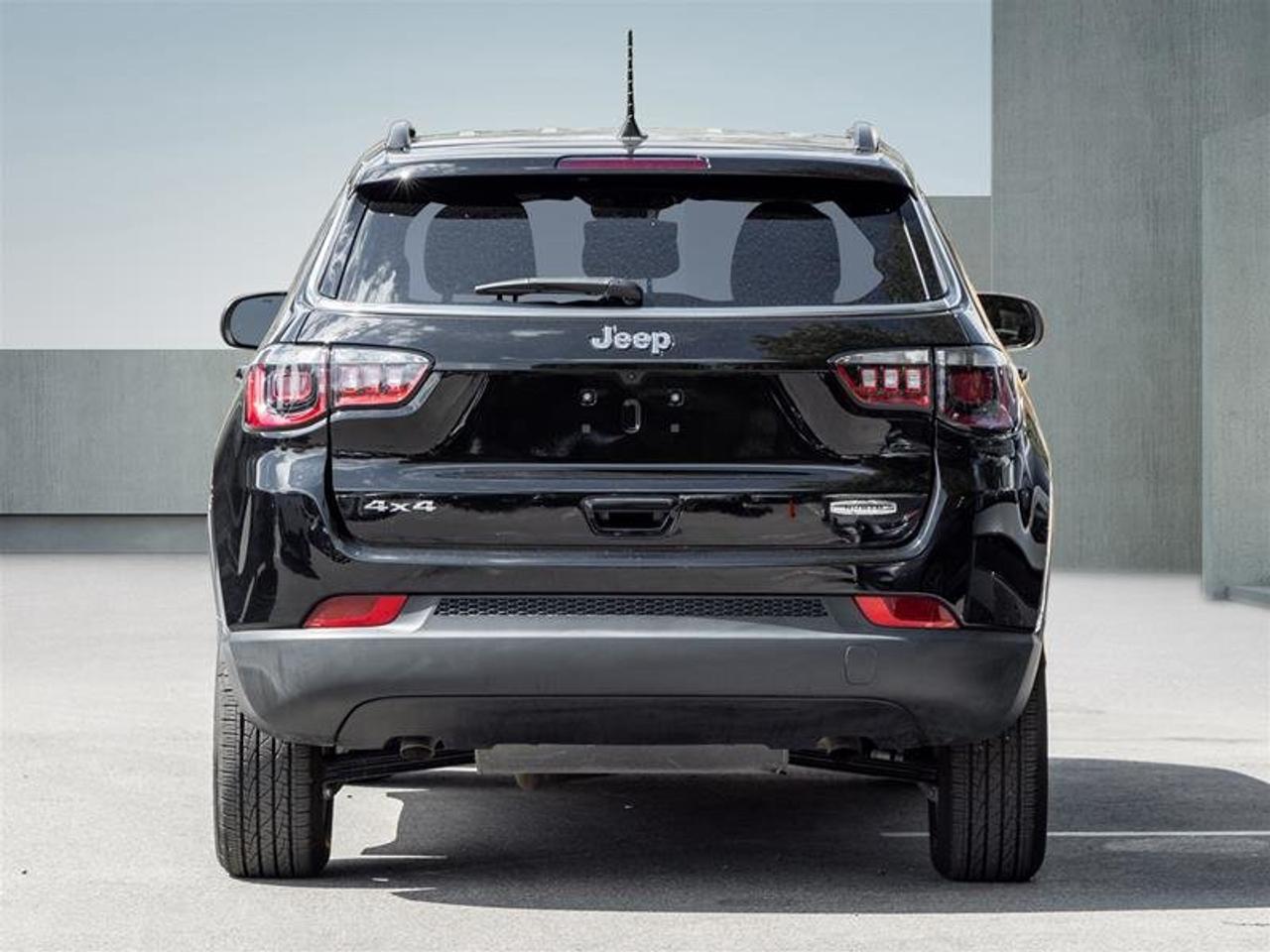 2025 Jeep Compass NORTH 4X4 Photo