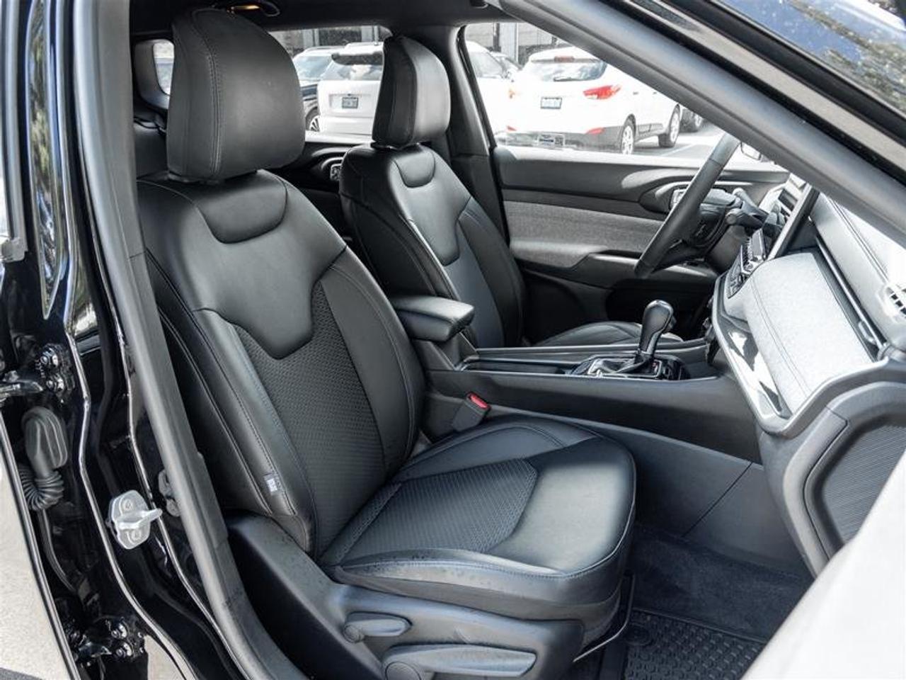 2025 Jeep Compass NORTH 4X4 Photo